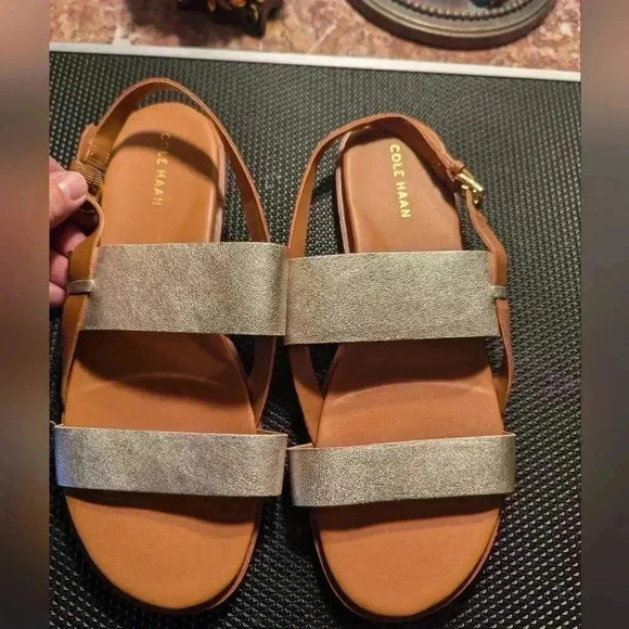 NWOT Cole Haan Flynn Sandals Size 7.5 - Picture 2 of 10